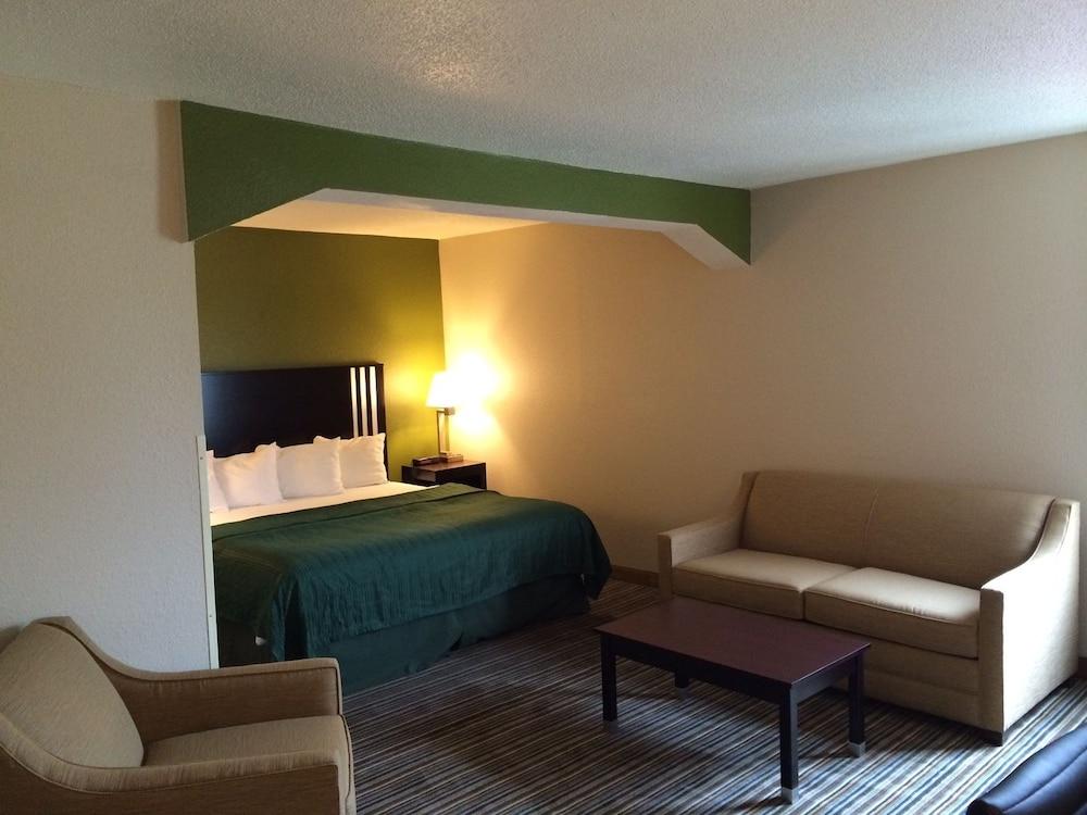 Hotel Spark By Hilton East Main Street