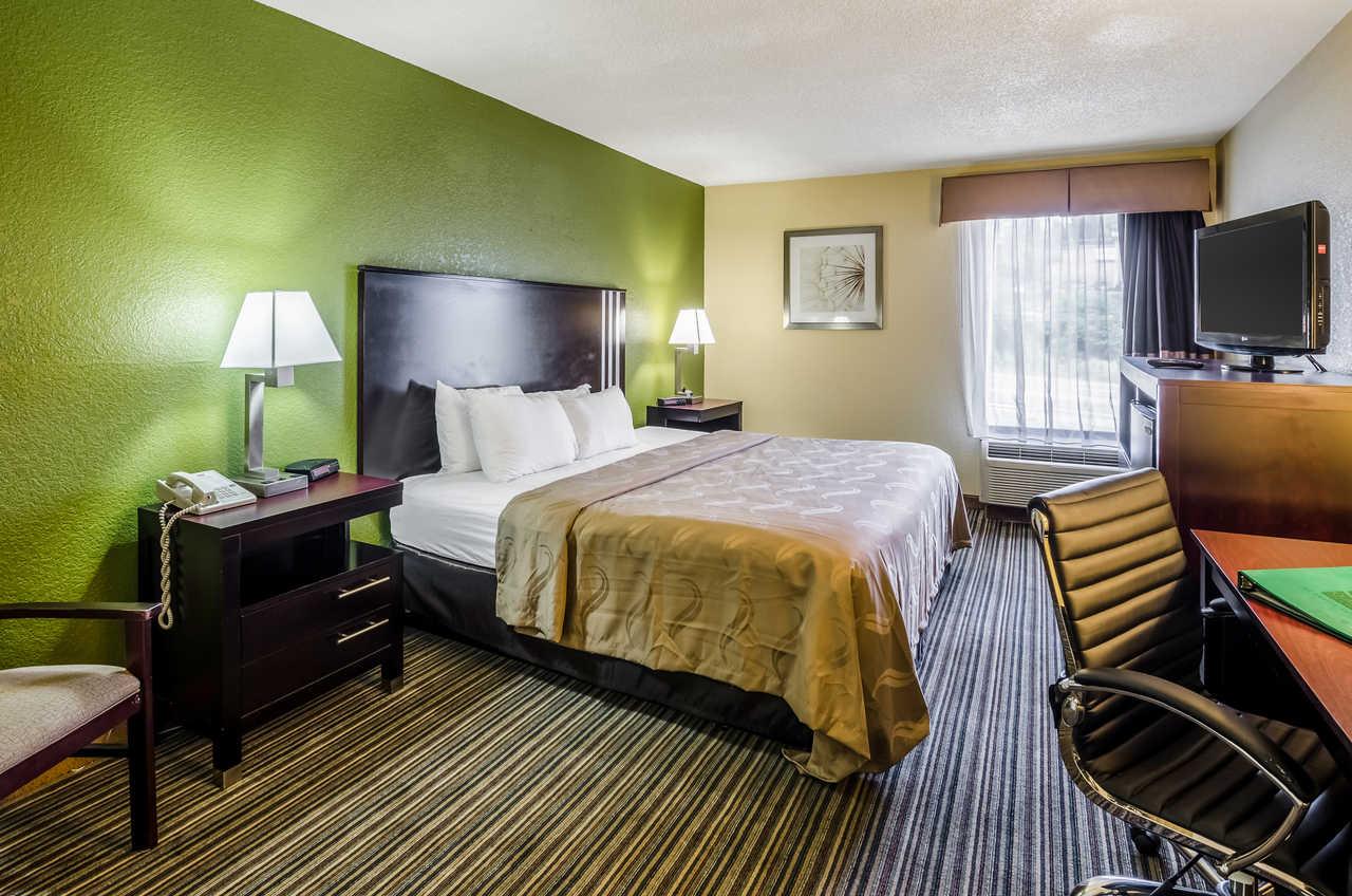 Spark By Hilton East Main Street 3*